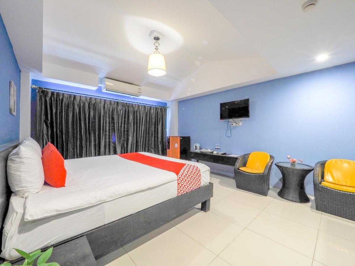 Oyo 75367 Ud Pattaya Hotel بانغْلامونغْ المظهر الخارجي الصورة