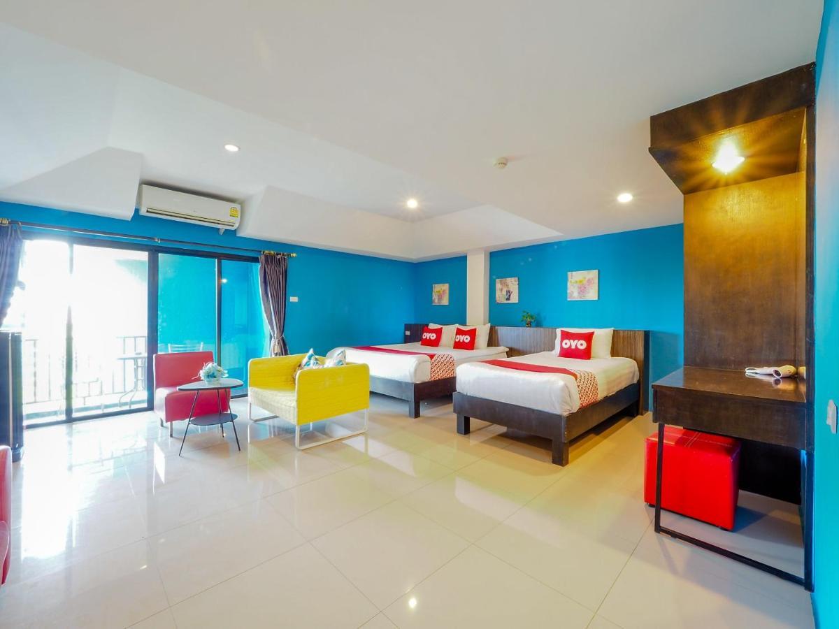Oyo 75367 Ud Pattaya Hotel بانغْلامونغْ المظهر الخارجي الصورة