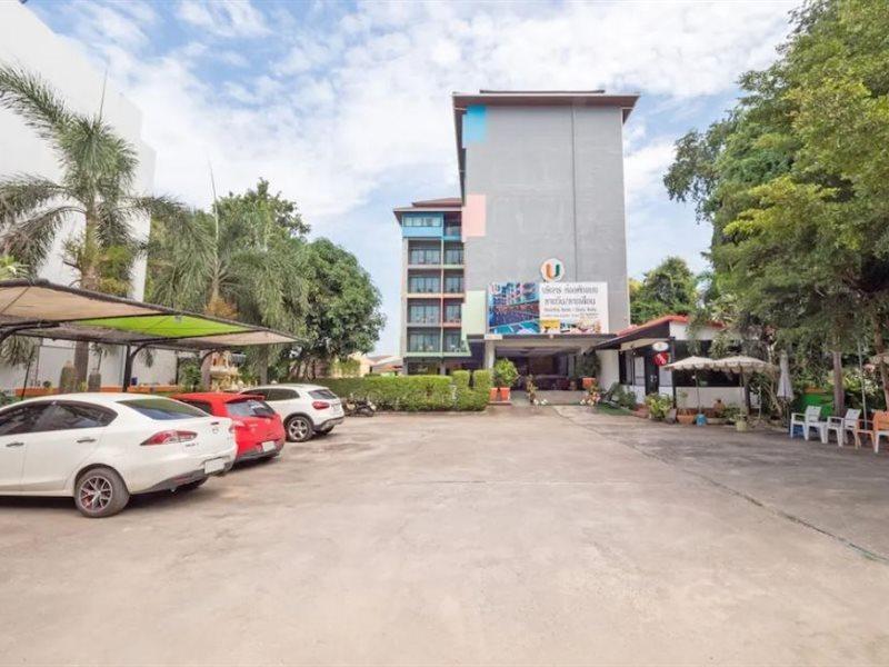 Oyo 75367 Ud Pattaya Hotel بانغْلامونغْ المظهر الخارجي الصورة