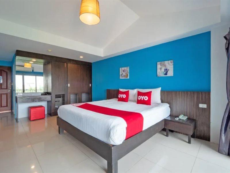 Oyo 75367 Ud Pattaya Hotel بانغْلامونغْ المظهر الخارجي الصورة