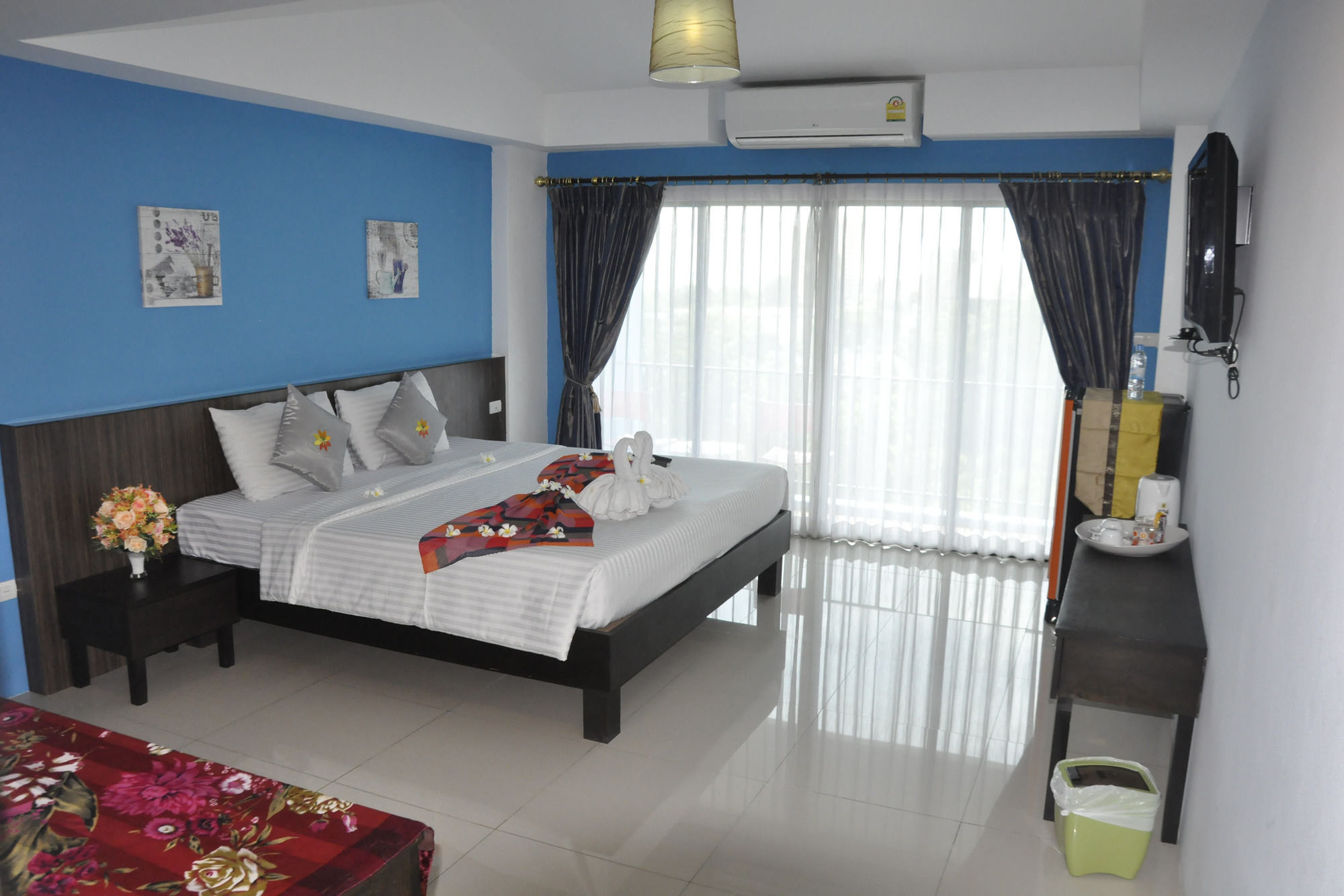 Oyo 75367 Ud Pattaya Hotel بانغْلامونغْ المظهر الخارجي الصورة